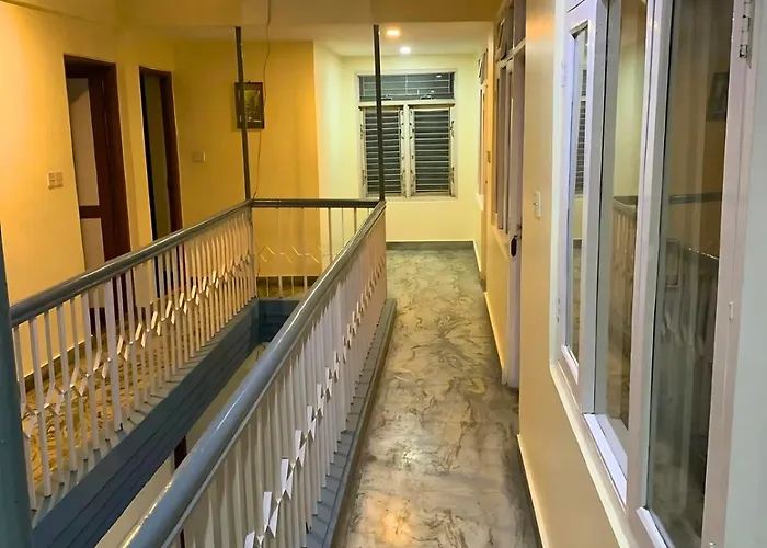 Rightway & Restaurant Hotel