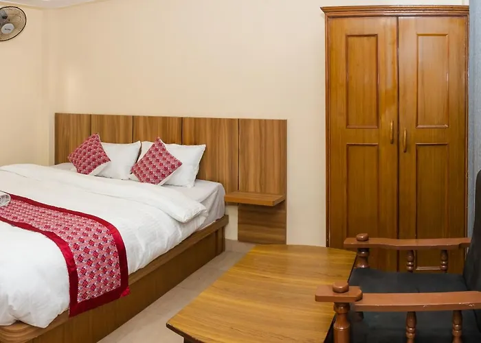 Rightway & Restaurant Hotel 2*