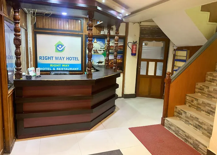 Hotel Rightway & Restaurant